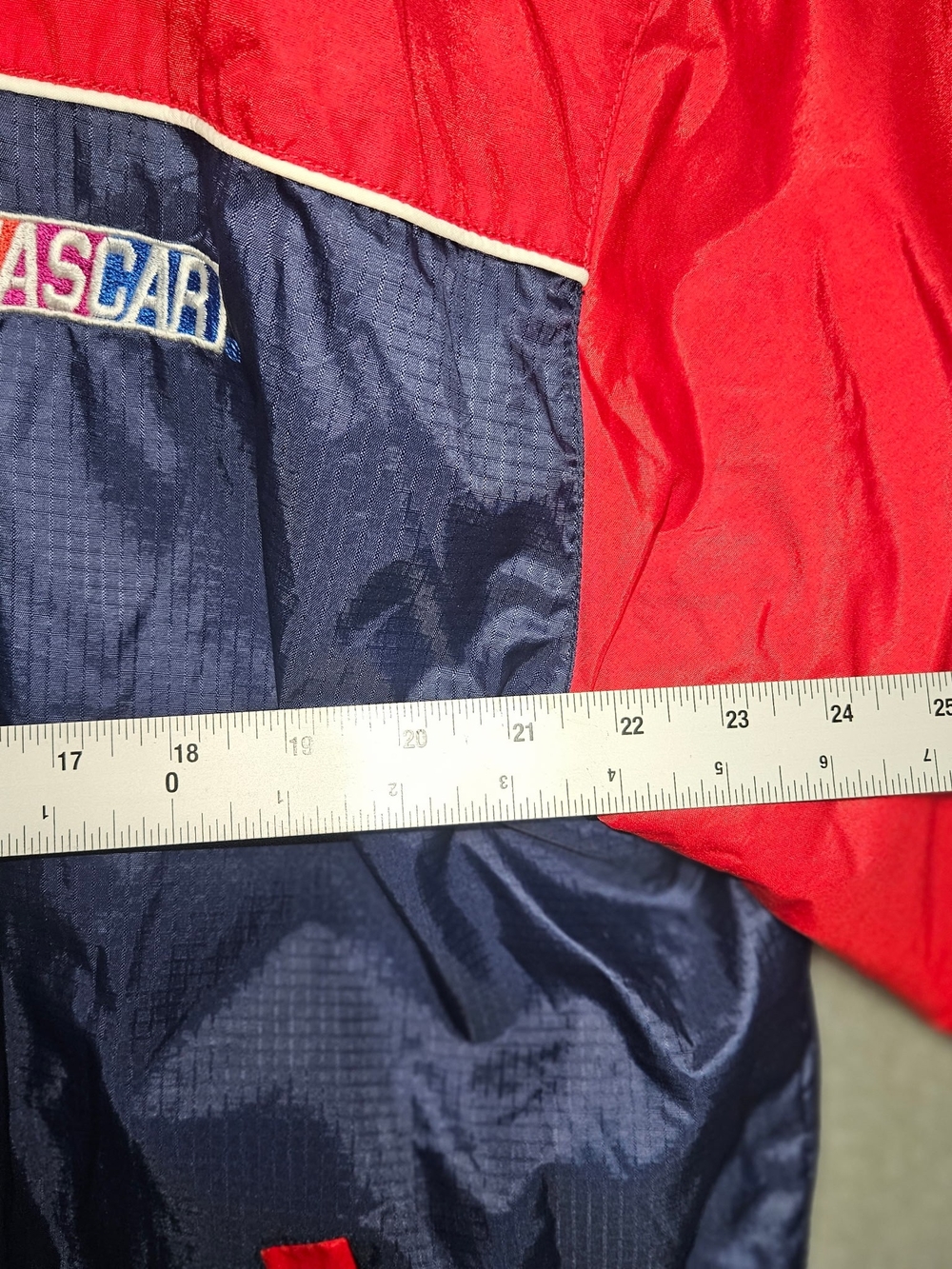 Chase Authentics Red and Navy NASCAR Racing Jacket - Picture 8 of 11